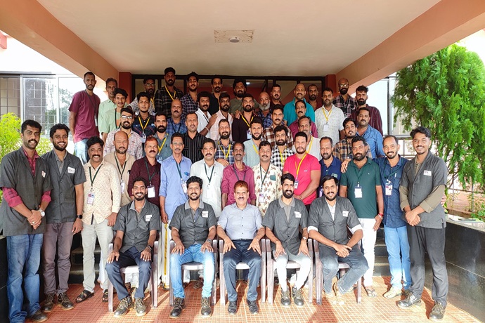 HAZARDOUS GOODS DRIVERS TRAINING BATCH 28') }}